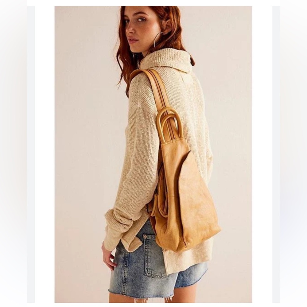 🤎We the Free Convertible Sling in Saffron  Tan Leather Bag